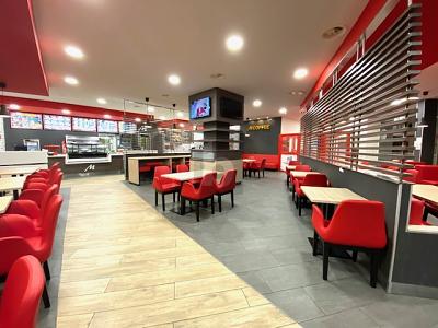 IDEAL LOCATION - GUARANTEED CLIENTELE