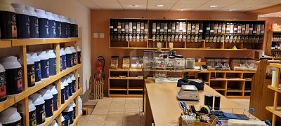 Renovated, Modern, Spacious, Centrally Located Grocery Store, Sur demande, 1610 Oron-la-Ville, Ticino, CH