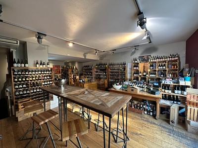 PRESTIGIOUS WINE CELLAR, CHARMING NEIGHBOURHOOD, CAROUGE, Sur demande, 1227 Carouge GE, Ticino, CH