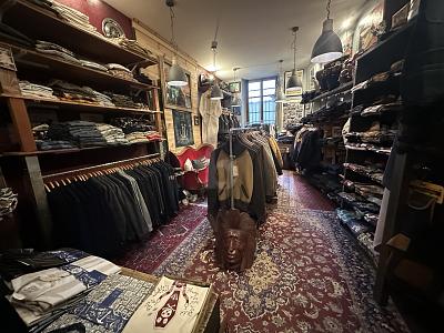Clothing store in Eaux-Vives, Sur demande, 1207 Genève, Ticino, CH