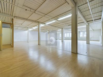 CENTRALE CON DIVERSE POSSIBILITÀ DI UTILIZZO, Auf Anfrage, 3422 Kirchberg BE, Ticino, CH