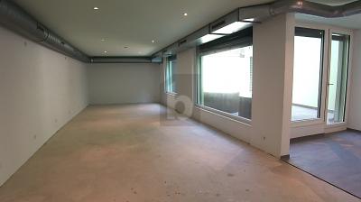 IDEAL FÜR COIFFEUR ODER KOSMETIK, ZENTRAL, Auf Anfrage, 8212 Neuhausen am Rheinfall, Ticino, CH