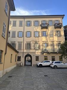 PLUS DISPONIBLE, Auf Anfrage, 6900 Lugano, Ticino, CH
