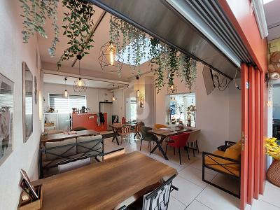STILVOLL RENOVIERT MIT TERRASSE AN ZENTRALER LAGE!, Auf Anfrage, 6460 Altdorf UR, Ticino, CH