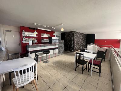 CHARMANT ET CENTRAL AVEC UNE CLIENTÈLE D'HABITUÉS, Sur demande, 1004 Lausanne, Ticino, CH