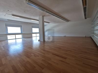 BRIGHT AND SPACIOUS, Auf Anfrage, 4222 Zwingen, Ticino, CH