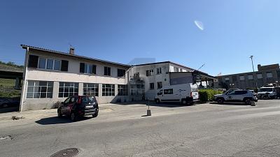 COMPLESSO DI 2 EDIFICI, Sur demande, 2525 Le Landeron, Ticino, CH