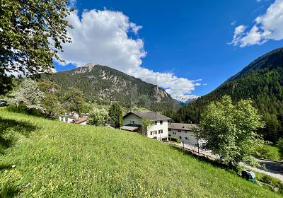 EMPLACEMENT UNIQUE ET ENSOLEILLÉ AVEC RÉSERVE DE TERRAIN CONSTRUCTIBLE, Auf Anfrage, 7477 Filisur, Ticino, CH