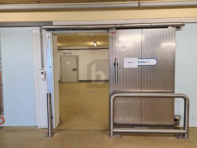 CENTRALLY LOCATED AND VERSATILE, Auf Anfrage, 6024 Hildisrieden, Ticino, CH