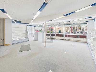 POLYVALENT AVEC UN GRAND POTENTIEL, Auf Anfrage, 3360 Herzogenbuchsee, Ticino, CH