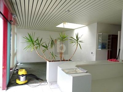 LOCAUX FONCTIONNELS, EMPLACEMENT STRATÉGIQUE, Sur demande, 1073 Savigny, Ticino, CH