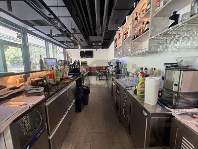 OPPORTUNITÉ AU CœUR D’UN QUARTIER EN PLEIN ESSOR, Sur demande, 1022 Chavannes-près-Renens, Vaud, CH