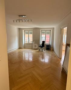 Well-maintained in a central location, Auf Anfrage, 8400 Winterthur, Ticino, CH