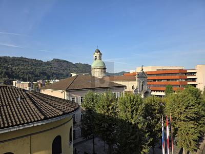 Geräumig und sonnig in zentraler Lage, Auf Anfrage, 6830 Chiasso, Ticino, CH