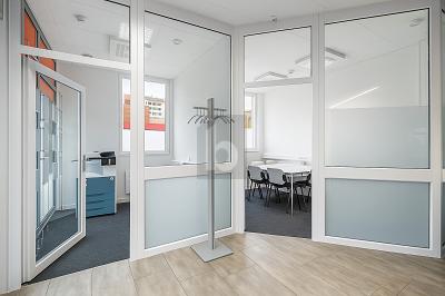 MODERN UND IDEAL GELEGEN, Sur demande, 2740 Moutier, Ticino, CH
