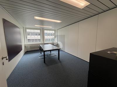 IN POSIZIONE CENTRALE!, Auf Anfrage, 4600 Olten, Ticino, CH
