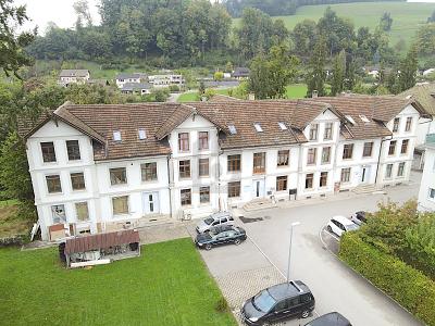 PROJET D'ENVERGURE ENTIERÈREMENT RÉNOVÉ, Auf Anfrage, 4950 Huttwil, Ticino, CH