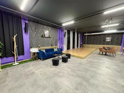 LARGE AND ATTRACTIVE SPACE