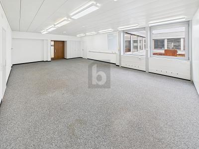 AMPIO E COMODAMENTE POSIZIONATO (UFFICIO 4.27), Auf Anfrage, 4900 Langenthal, Ticino, CH