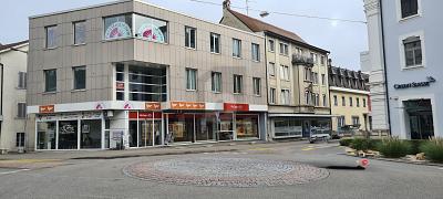 PRATICO, LUMINOSO E CENTRALE, Sur demande, 2800 Delémont, Ticino, CH