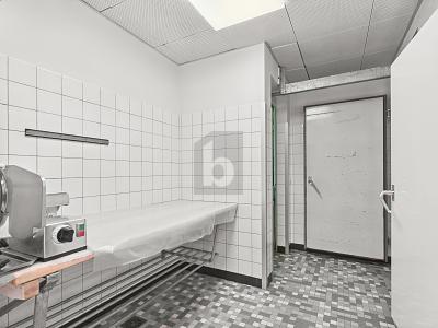 AN BESTER LAGE MIT LAUFKUNDSCHAFT, Auf Anfrage, 3954 Leukerbad, Ticino, CH