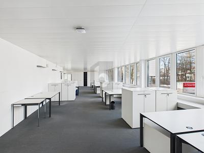 MODERNO CON OTTIMI COLLEGAMENTI, Auf Anfrage, 9015 St. Gallen, Ticino, CH