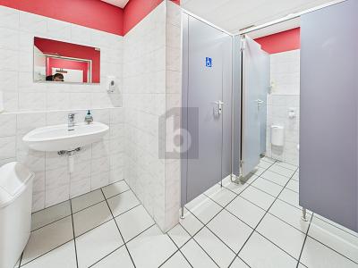 CENTRALE CON ALTA AFFLUENZA DI CLIENTELA, Auf Anfrage, 4112 Flüh, Ticino, CH