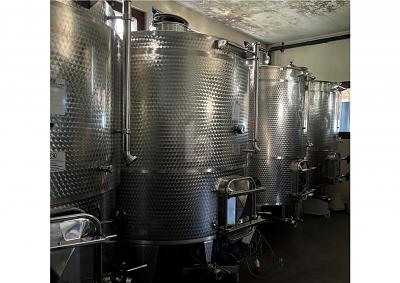 PRODUCTION AND HOSPITALITY IN AN IDEAL LOCATION, Auf Anfrage, 6514 Sementina, Ticino, CH
