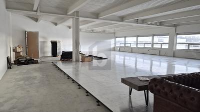 FLESSIBILE, LUMINOSO E BEN COLLEGATO, Auf Anfrage, 8153 Rümlang, Ticino, CH
