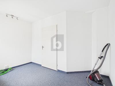 FLEXIBLE - IN A VERY GOOD LOCATION, Auf Anfrage, 8600 Dübendorf, Ticino, CH