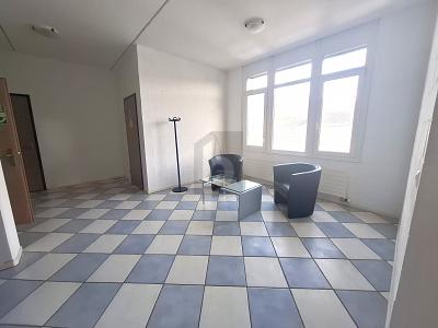Ben posizionato e di facile accesso, Sur demande, 2855 Glovelier, Ticino, CH