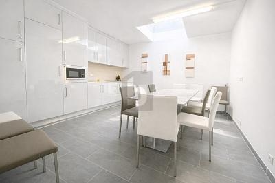 MODERNE ET LUMINEUX AUX AVOUILLONS, Sur demande, 1196 Gland, Ticino, CH