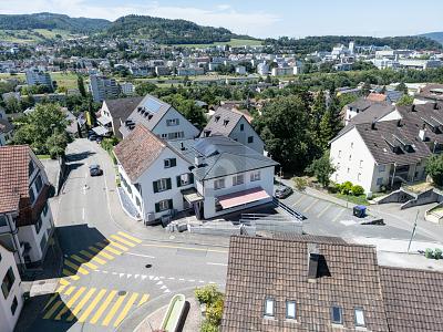 HELL UND ZENTRAL MITTEN IN FÜLLINSDORF, Auf Anfrage, 4414 Füllinsdorf, Ticino, CH