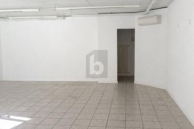 ATTRAKTIV, RUHIG UND GUT GELEGEN, Sur demande, 3960 Sierre, Ticino, CH
