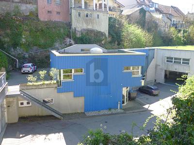 INDIPENDENTI, STRATEGICI E BEN POSIZIONATI !, Sur demande, 1315 La Sarraz, Ticino, CH