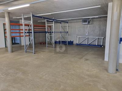 AMPIO SPAZIO, OTTIMA POSIZIONE, Sur demande, 1052 Le Mont-Sur-Lausanne, Ticino, CH