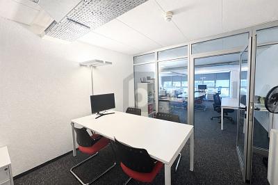 MODERNE, LUMINEUX ET IDÉALEMENT SITUÉ, Sur demande, 1806 St-Légier-La Chiésaz, Ticino, CH