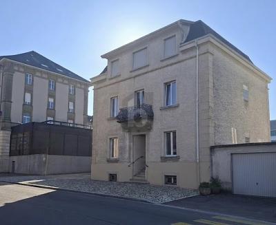 LUMINEUX, SPACIEUX, BIEN PLACÉ, Sur demande, 2900 Porrentruy, Ticino, CH