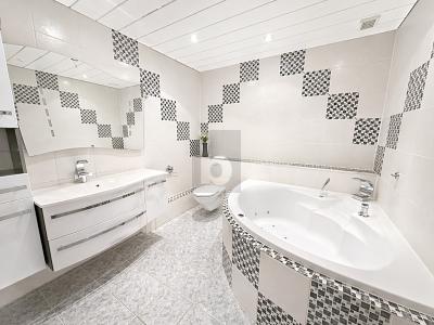 VIELFÄLTIG NUTZBAR MIT KÜCHE UND BADEZIMMER, Auf Anfrage, 4203 Grellingen, Ticino, CH