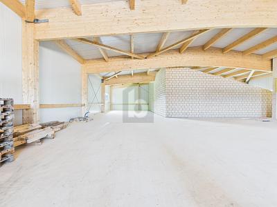 NUOVA COSTRUZIONE: LOCALE COMMERCIALE FLESSIBILE, Auf Anfrage, 6018 Buttisholz, Ticino, CH