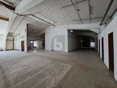 SPAZIO COMMERCIALE MULTIFUNZIONALE, Auf Anfrage, 6362 Stansstad, Ticino, CH