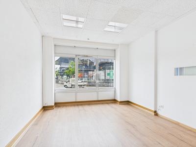 ICI, VOUS POUVEZ COMMENCER !, Auf Anfrage, 4562 Biberist, Ticino, CH