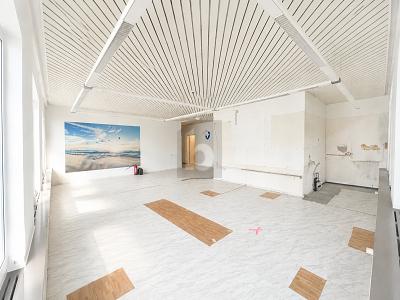 TRAVAILLER À UN EMPLACEMENT ATTRACTIF À ZURICH, Auf Anfrage, 8953 Dietikon, Ticino, CH