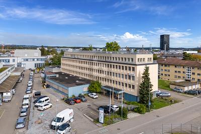 SUPERFICIE ATTRATTIVA IN POSIZIONE CENTRALE, Auf Anfrage, 8600 Dübendorf, Ticino, CH