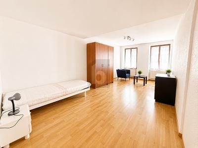 SITUATION EXCEPTIONNELLE ET RENDEMENT STABLE, Sur demande, 1400 Yverdon-les-Bains, Ticino, CH