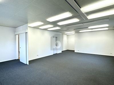 Espaces spacieux et modernes en emplacement central, Auf Anfrage, 6274 Eschenbach LU, Ticino, CH