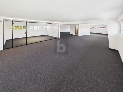 MODERN, PRATICO E BEN RAGGIUNGIBILE, Auf Anfrage, 3367 Thörigen, Ticino, CH