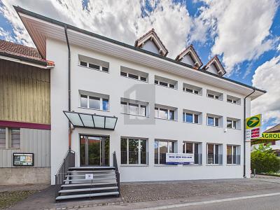 MODERN, PRATICO E BEN RAGGIUNGIBILE, Auf Anfrage, 3367 Thörigen, Ticino, CH