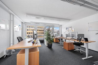 SPACIEUX ET MODERNE, Auf Anfrage, 8600 Dübendorf, Ticino, CH