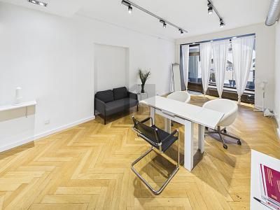 Affascinante con buona affluenza di clientela, Auf Anfrage, 3011 Bern, Ticino, CH